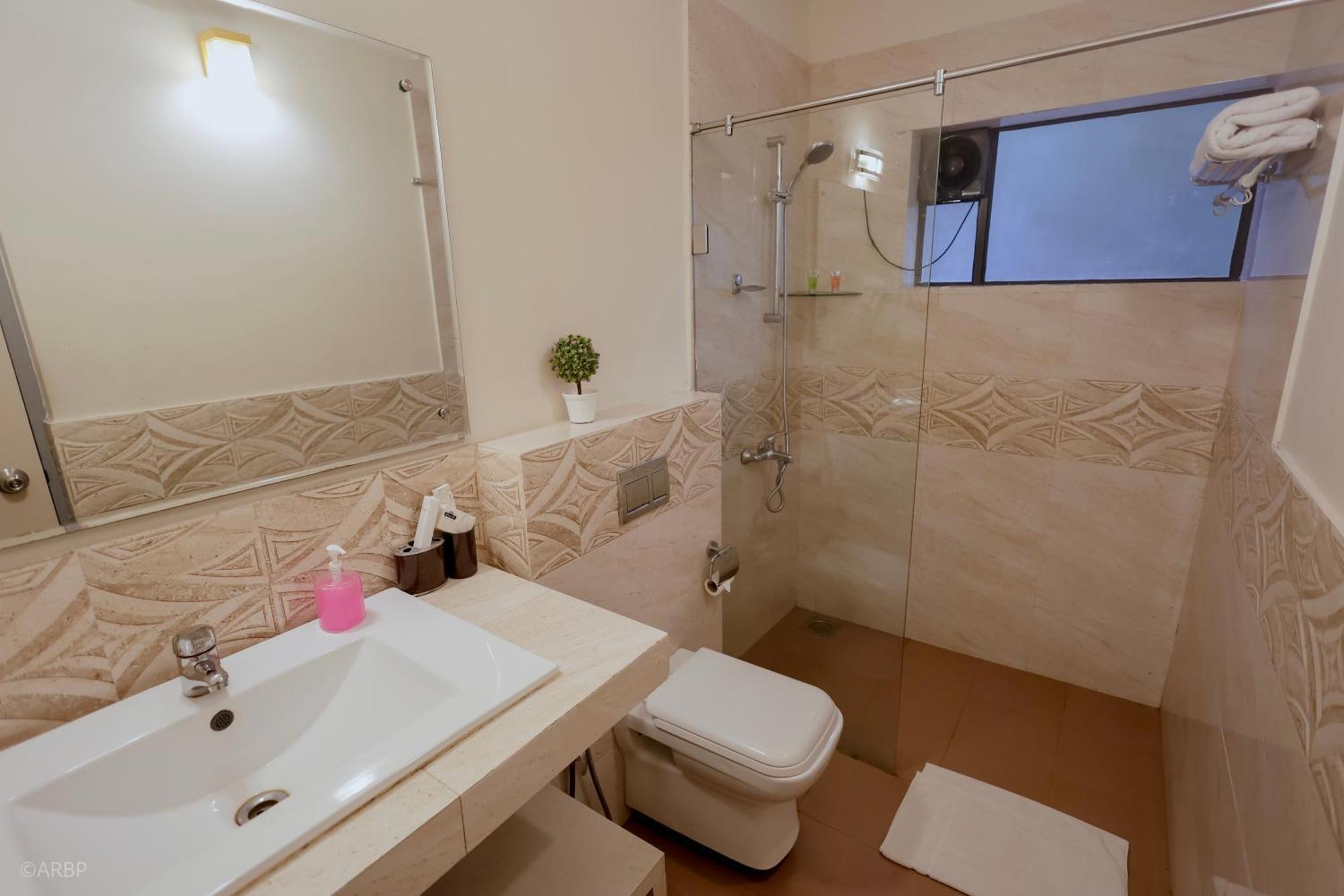 La Sunila Suites & Villas By Wsi, Baga Arpora Luaran gambar