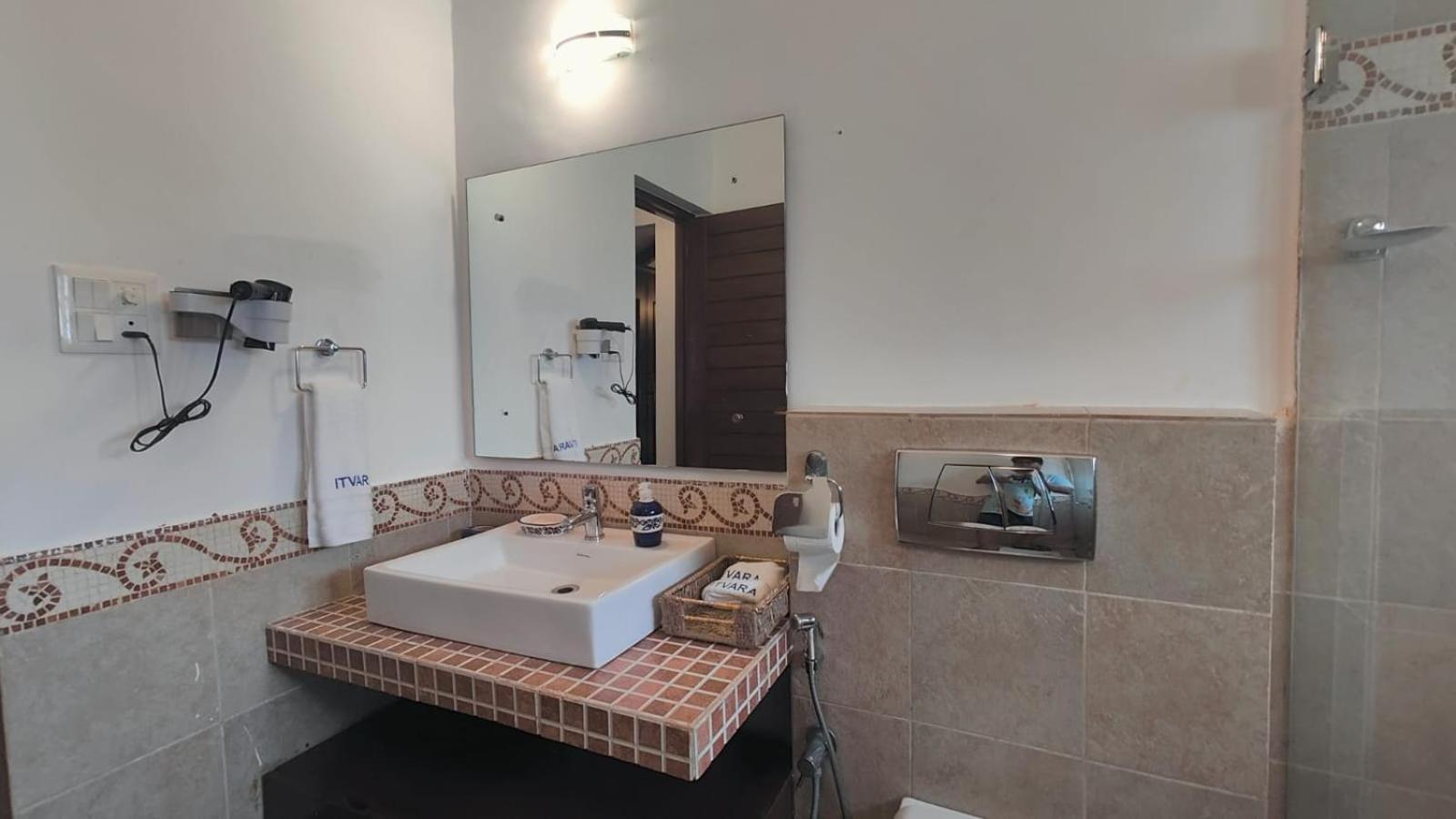 La Sunila Suites & Villas By Wsi, Baga Arpora Luaran gambar