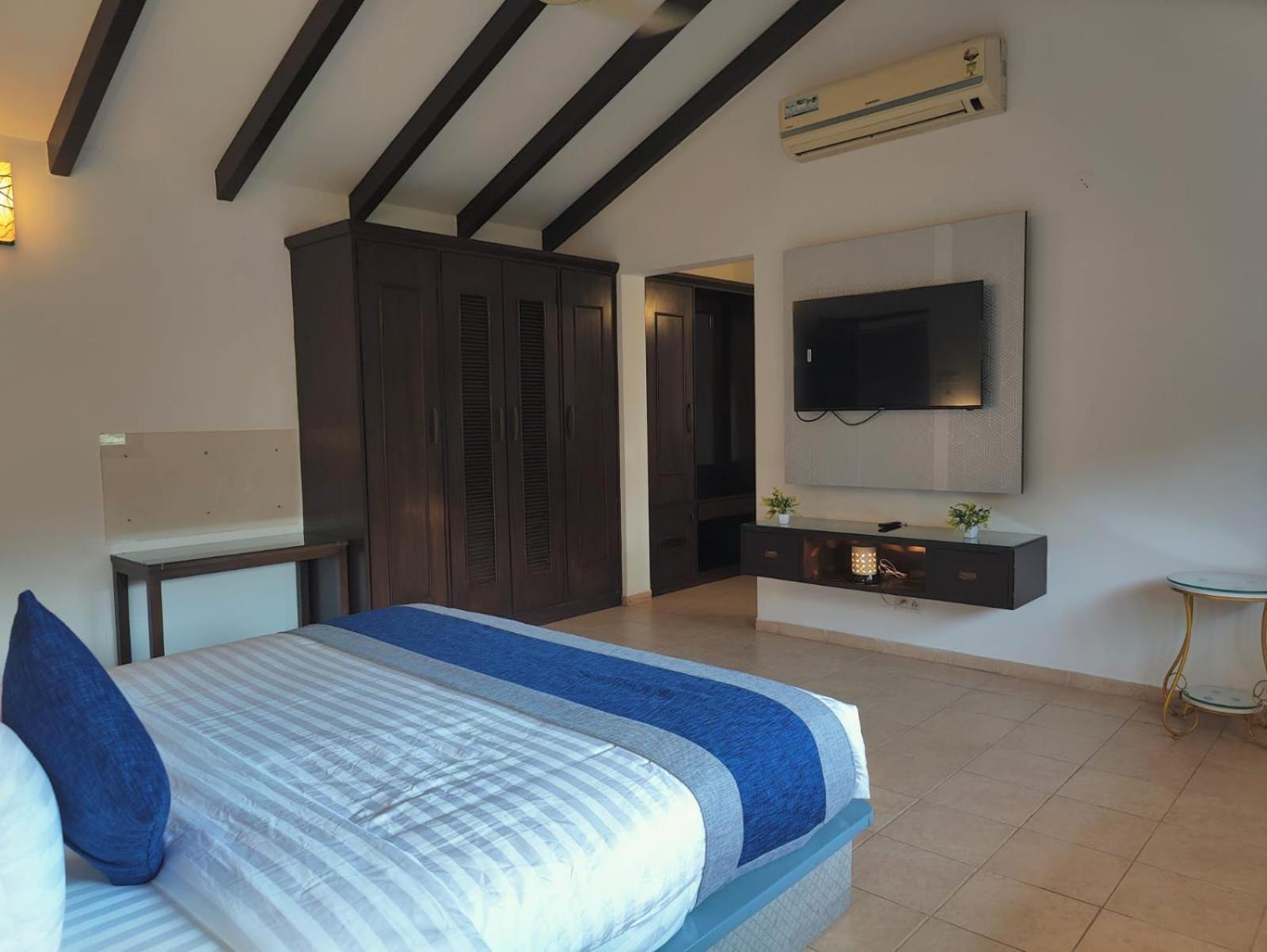 La Sunila Suites & Villas By Wsi, Baga Arpora Luaran gambar